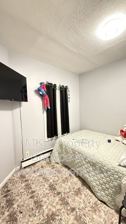 279 Ontario St in Albany, NY - Building Photo