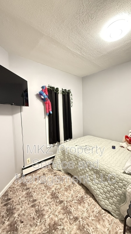 property at 279 Ontario St