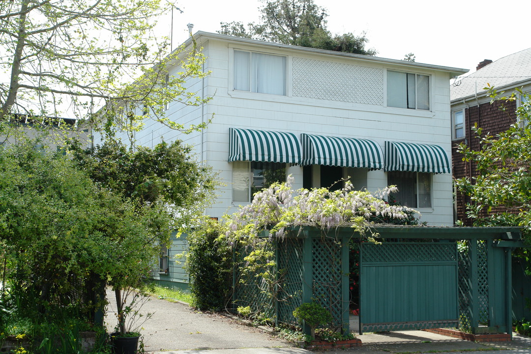 1924 Haste St in Berkeley, CA - Building Photo