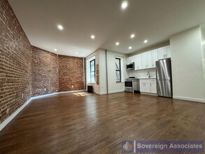 452 Fort Washington Ave in New York, NY - Building Photo - Building Photo