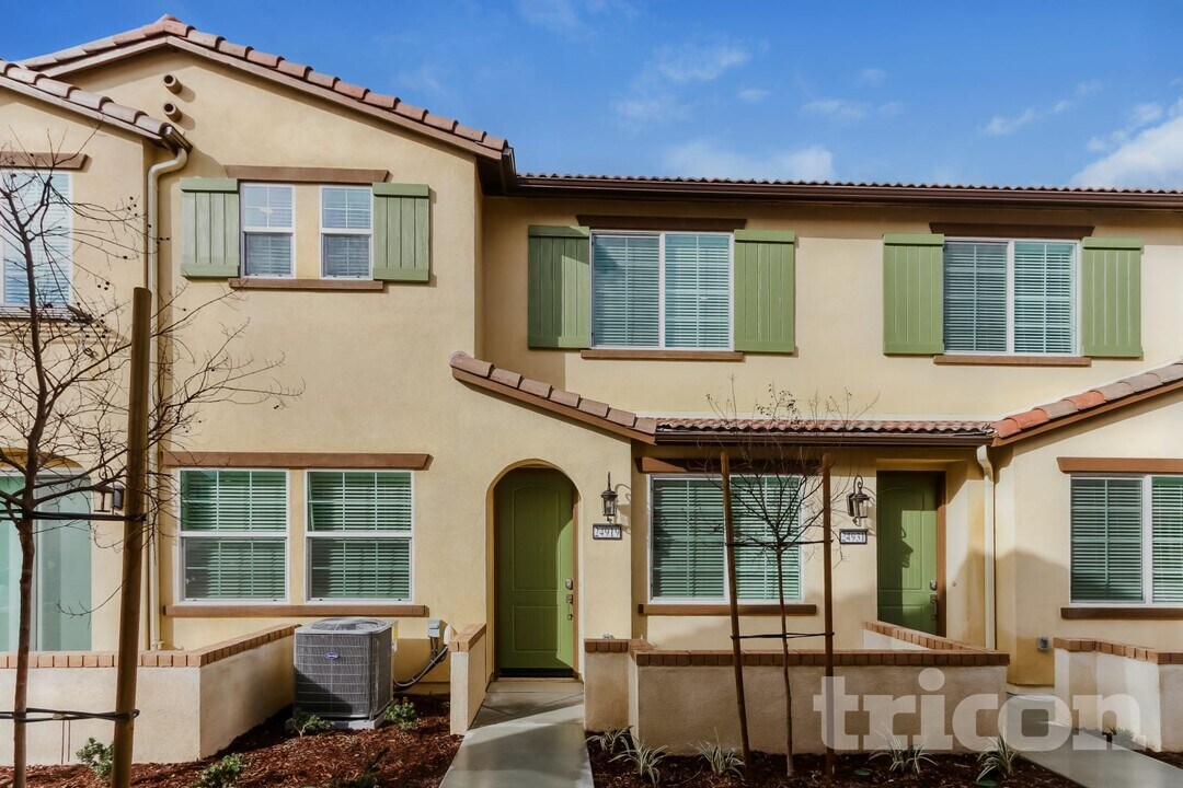 24919 Padre Ct in Wildomar, CA - Building Photo