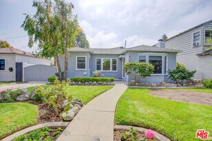 1212 Pine St in Santa Monica, CA - Building Photo