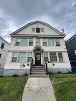 1009 Madison St in Syracuse, NY - Building Photo