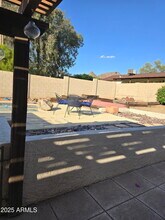 1128 E Rowlands Ln in Phoenix, AZ - Building Photo - Building Photo