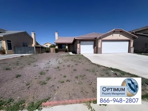 11860 Lupin Rd in Adelanto, CA - Building Photo - Building Photo