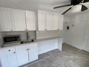 1315 SW 3rd St in Miami, FL - Building Photo - Building Photo