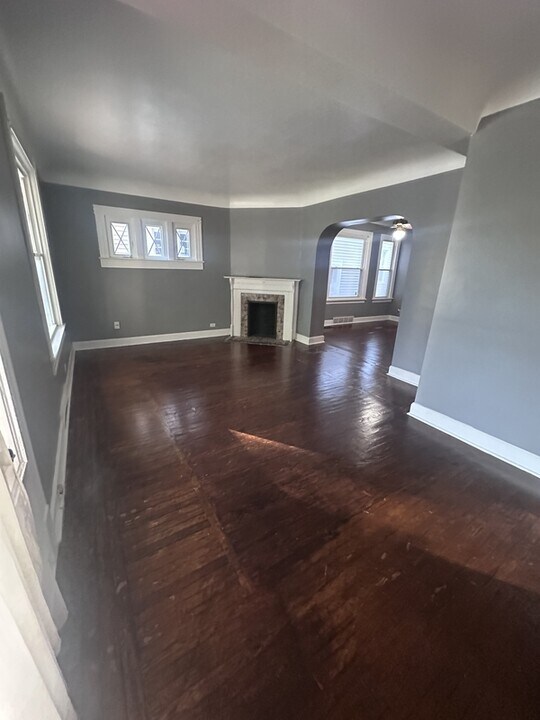 3816 Archwood Ave in Cleveland, OH - Building Photo