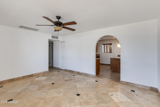 2515 E Karen Dr in Phoenix, AZ - Foto de edificio - Building Photo