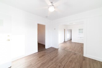 1620 Kearney St in Los Angeles, CA - Building Photo - Building Photo