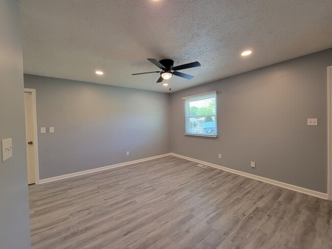 1353 New Field Ln in Indianapolis, IN - Building Photo - Building Photo