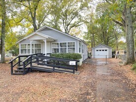215 N Carter St in Hammond, LA - Building Photo