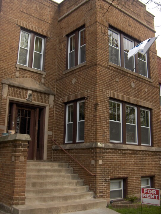 4039 N LONG Ave, Unit Garden in Chicago, IL - Foto de edificio