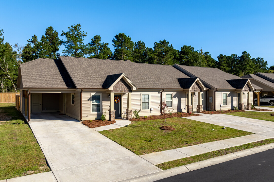 Chandler Cottages at Byerly Park in Hartsville, SC - Foto de edificio