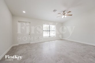 3200 SE 5th St in Blue Springs, MO - Building Photo - Building Photo