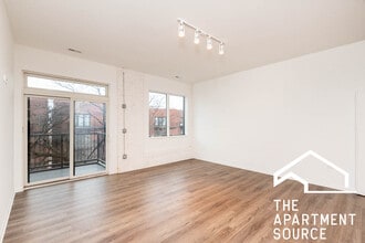 2550 S Wabash Ave in Chicago, IL - Building Photo - Building Photo