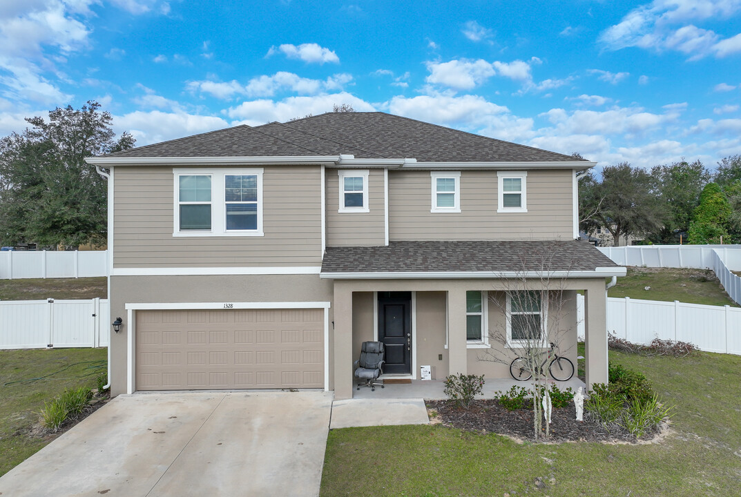 Country Crossing in Apopka, FL - Building Photo