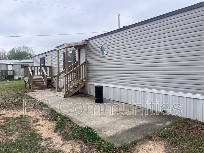 property at 6403 Bentwood Ln