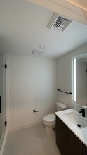 171 NW 26th St, Unit S1 in Miami, FL - Building Photo - Building Photo