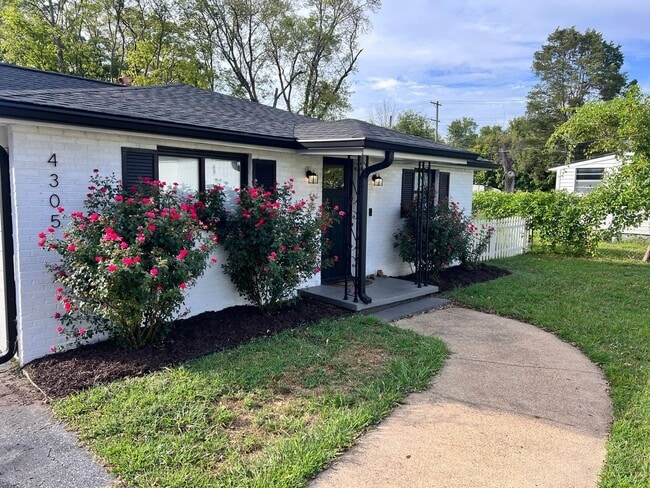 4305 10th Ave in Chattanooga, TN - Building Photo - Building Photo