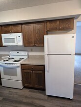 2228 Mirwyn Ct in Lincoln, NE - Building Photo - Building Photo