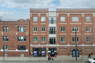 1447-1455 W Irving Park Rd in Chicago, IL - Building Photo - Building Photo