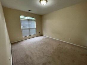 2741 Jacquelyn Ln in Lexington, KY - Building Photo - Building Photo