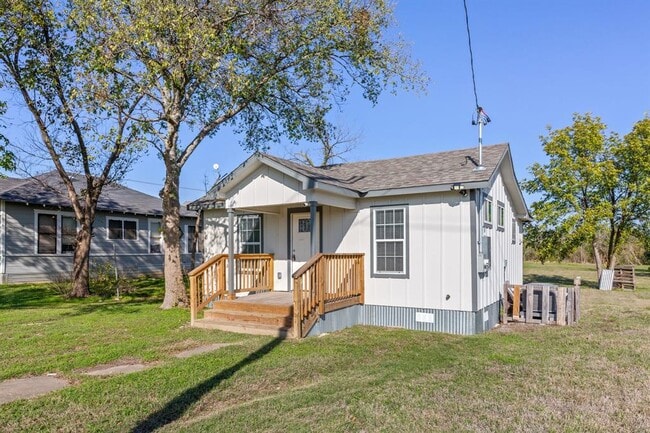 603 E 3rd St in Taylor, TX - Building Photo - Building Photo