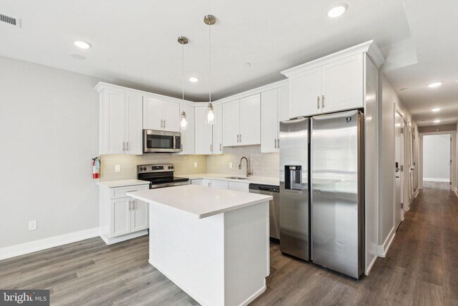 2531 N Front St in Philadelphia, PA - Building Photo - Building Photo