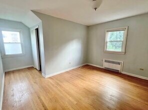 292 Morsemere Ave, Unit Untermyer Garden in Yonkers, NY - Foto de edificio - Building Photo