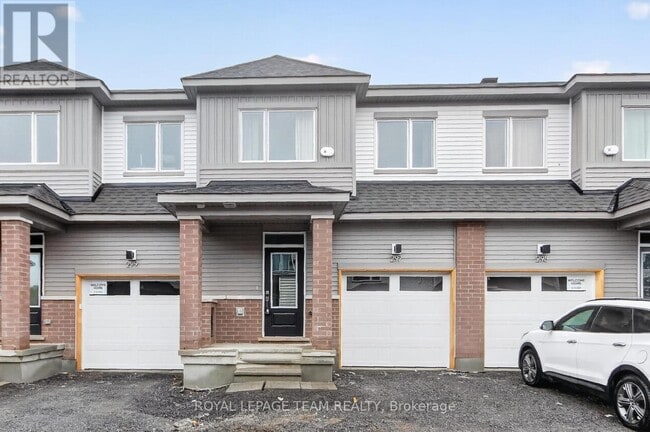 property at 297 Les Emmerson Dr