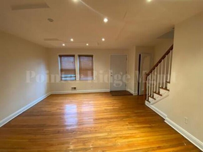 3609 Elmora Ave photo'