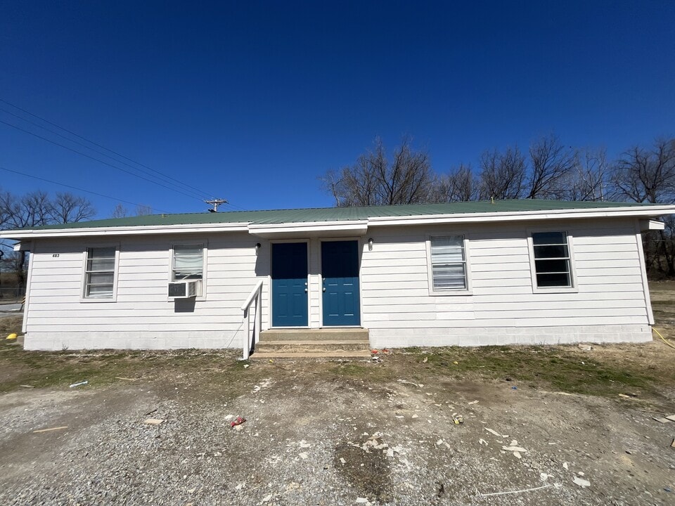 483 S Jefferson St in Ripley, TN - Building Photo