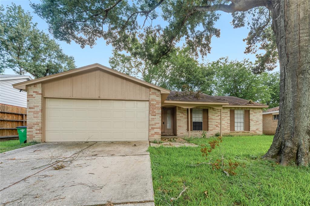 4522 Mossygate Dr in Spring, TX - Building Photo