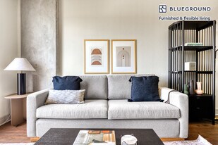 615 W 7th St, Unit SI FL17-ID83 in Austin, TX - Building Photo