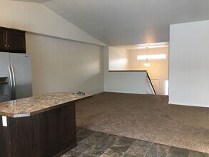 923 30th Ave W in West Fargo, ND - Building Photo - Building Photo
