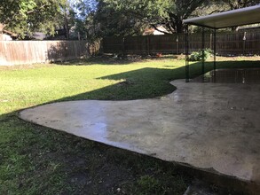 7011 Forest Grove in San Antonio, TX - Building Photo - Building Photo
