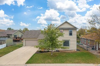 4670 Teak Dr in Rapid City, SD - Building Photo - Building Photo