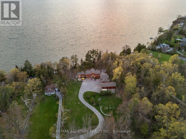 property at 27440 Cedarhurst Rd
