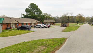 503 Crooked Creek Rd in Edgewood, TX - Building Photo - Building Photo