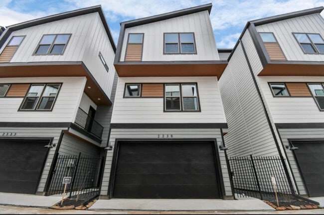 property at 2335 Eagle St