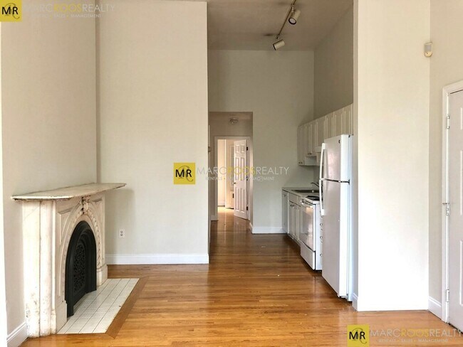 property at 668 Tremont St