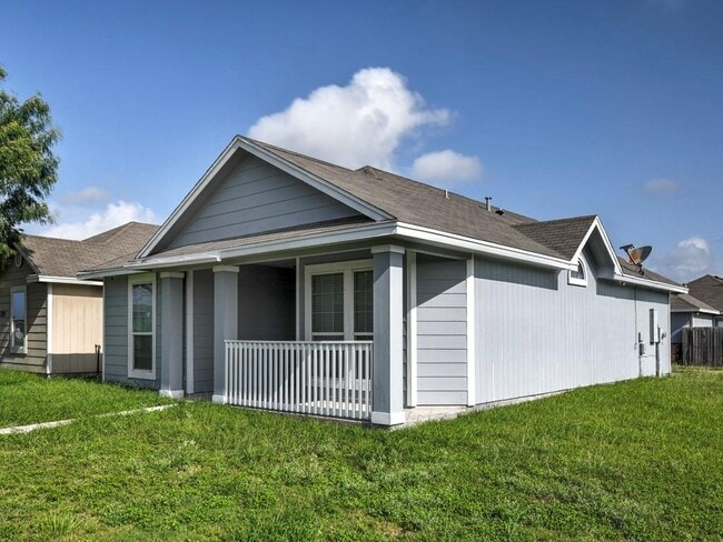 3635 WL Breeding Dr in Corpus Christi, TX - Building Photo - Building Photo