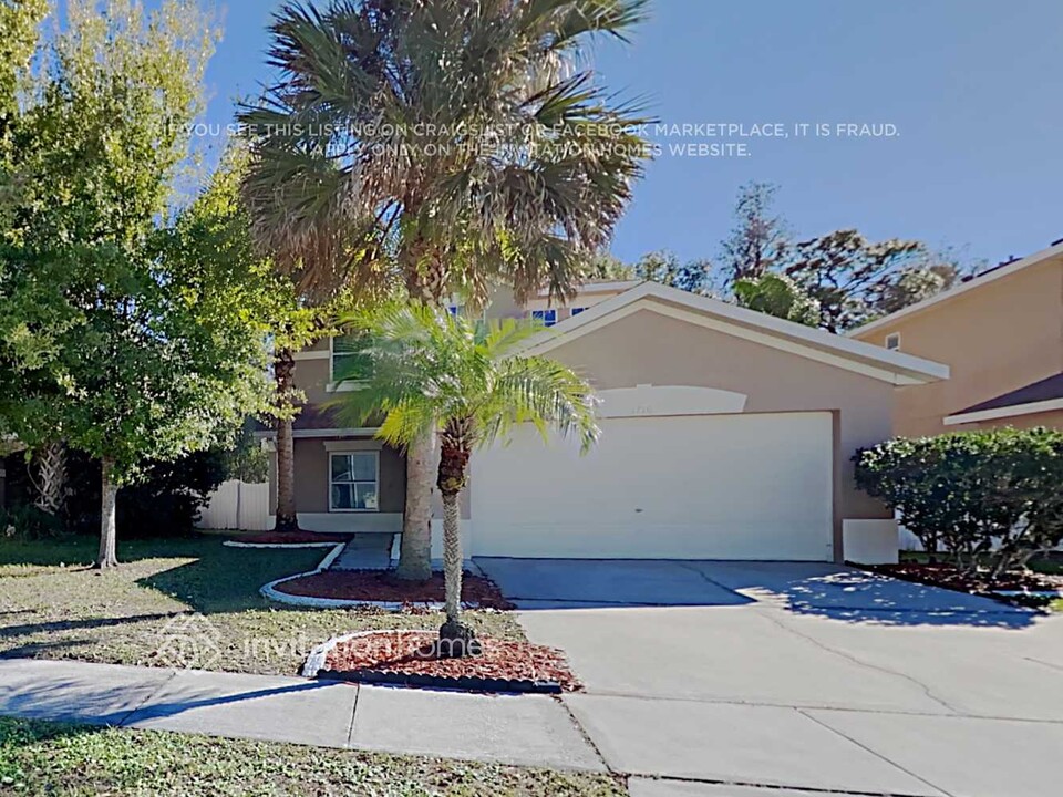 1710 Mandavilla Dr in Orlando, FL - Building Photo