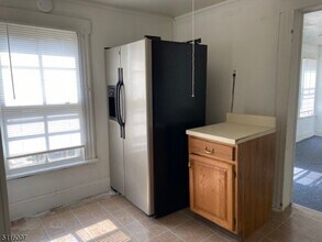 98 Arch St-Unit -4 in Butler, NJ - Building Photo - Building Photo