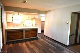 3583 Lloyd Rd in Cleveland, OH - Building Photo - Building Photo