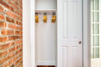 325 E 5th St in New York, NY - Building Photo - Building Photo