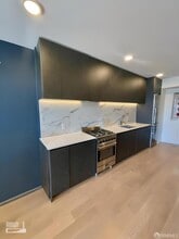 230 7th St in San Francisco, CA - Building Photo - Building Photo