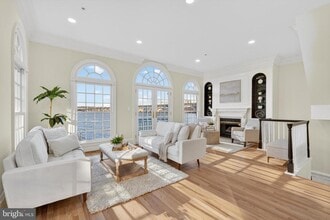 700 Kahn Pl in Alexandria, VA - Building Photo - Building Photo