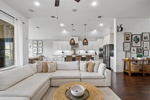 4301 Overbrook Dr in Celina, TX - Building Photo