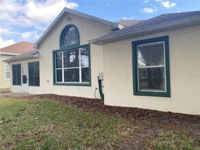11120 SW 73rd Terrace in Ocala, FL - Foto de edificio - Building Photo